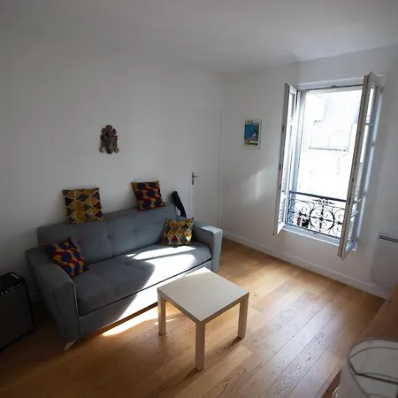 Apartment Hostnfly - Very Nice Near Oberkampf *